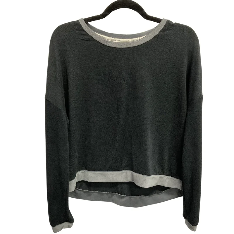 Top Long Sleeve By Lucky Brand In Grey, Size: M