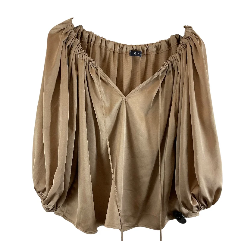 Top Long Sleeve By Clothes Mentor In Bronze, Size: L