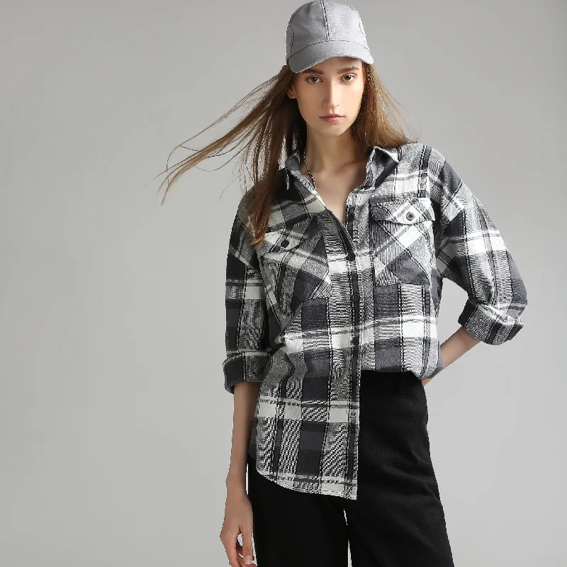 Oversize Checkered Shirt