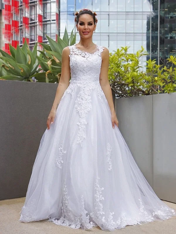 A-Line/Princess Sleeveless Tulle Lace Scoop Sweep/Brush Train Wedding Dresses