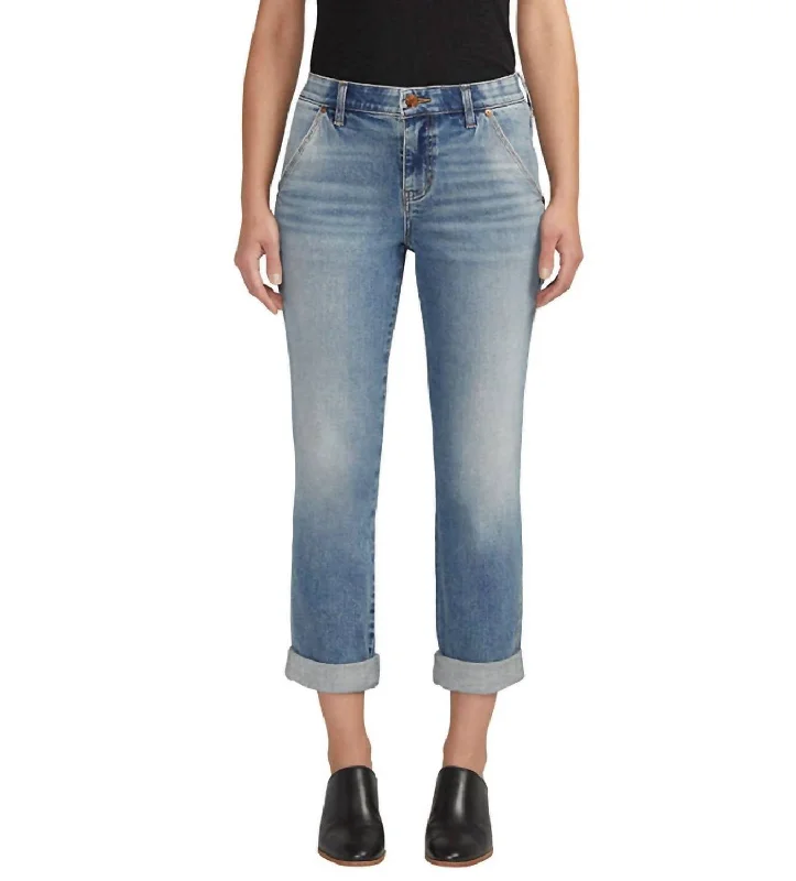 Carter Mid Rise Girlfriend Jean In Mariner Blue