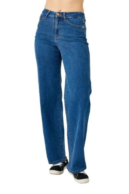 High Rise Straight Jeans In Medium